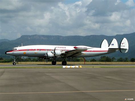 l 1049 super constellation plane